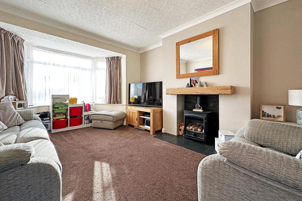 Fallowfield Road, Solihull, B92 4 bed semidetached house for sale £