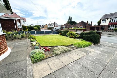 2 bedroom bungalow for sale, Mill Lane, Willenhall