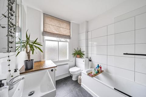 39c - 39d Tressillian Road, London, SE4 1YG
