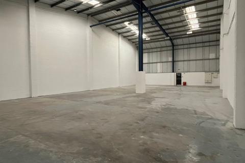 Warehouse to rent, Unit 3, Molly Millars Bridge, Molly Millars Lane, Wokingham, RG41 2RT