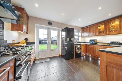 7 Newcroft Close, Uxbridge, UB8 3RH