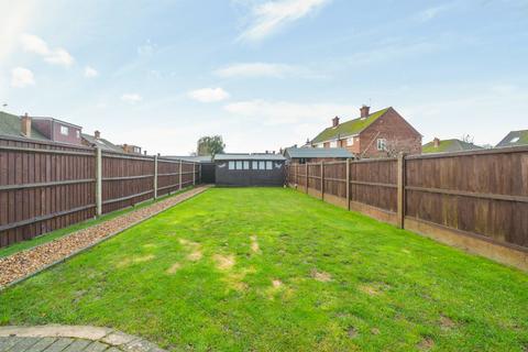 7 Newcroft Close, Uxbridge, UB8 3RH