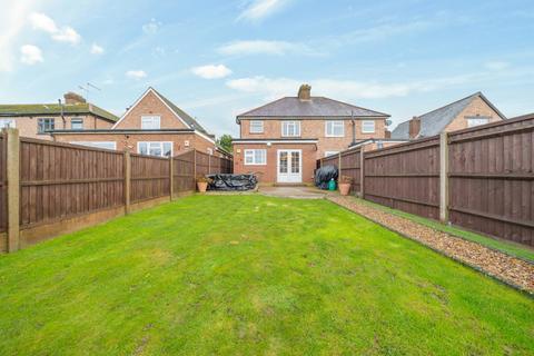 7 Newcroft Close, Uxbridge, UB8 3RH