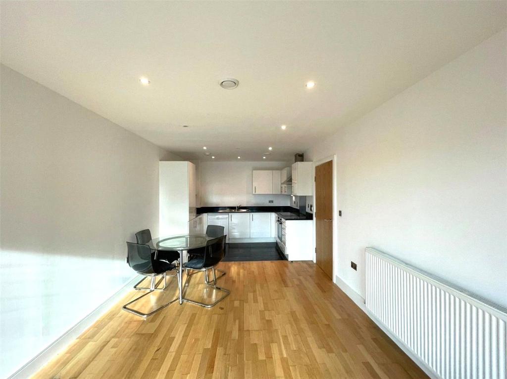 Apartment in London - View 2