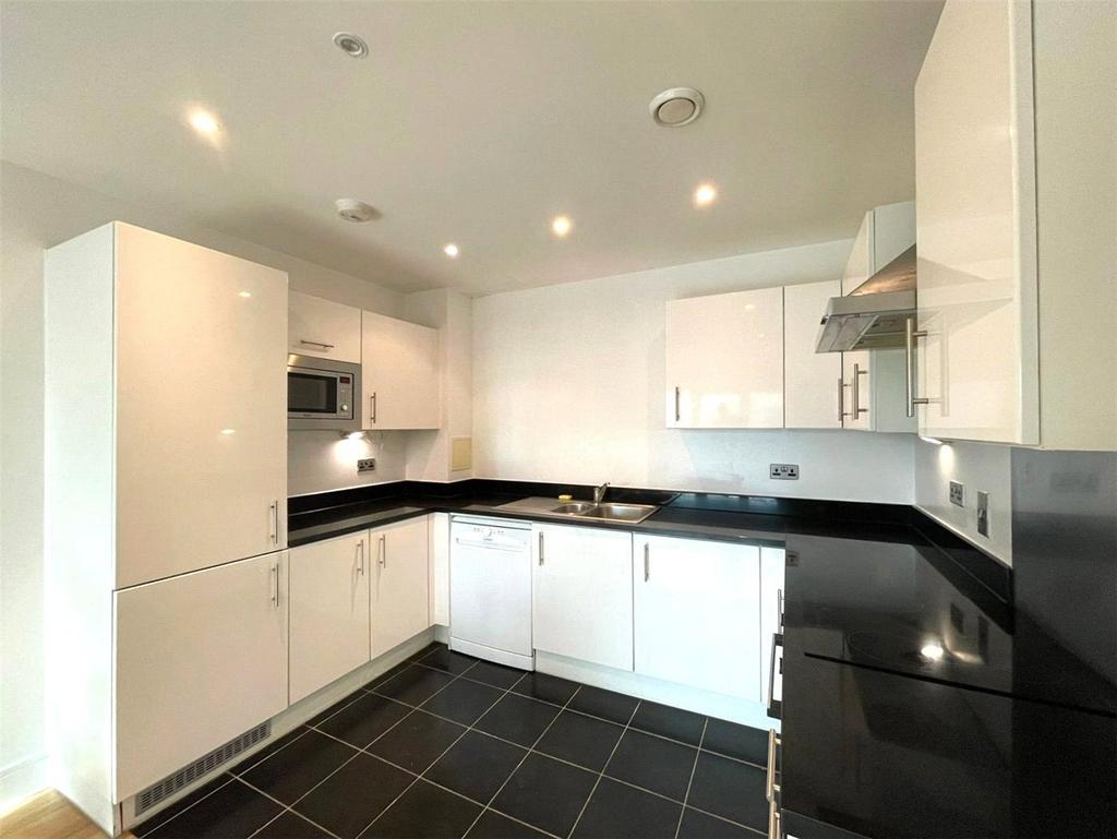 Apartment in London - View 3