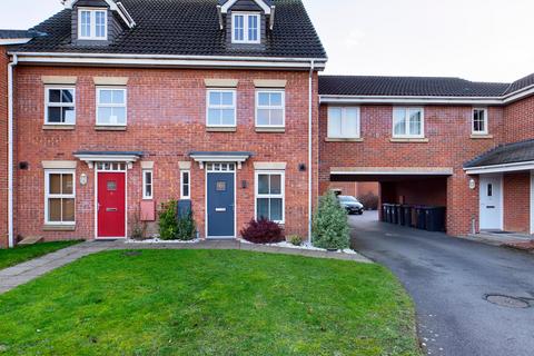 3 bedroom townhouse for sale, Caesar Road, North Hykeham LN6