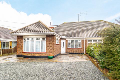 5 bedroom semi-detached house for sale, Wyatts Drive, Southend-on-sea, SS1