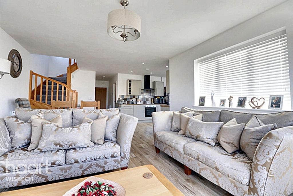 Croft Road, Upwell 3 bed chalet for sale £300,000