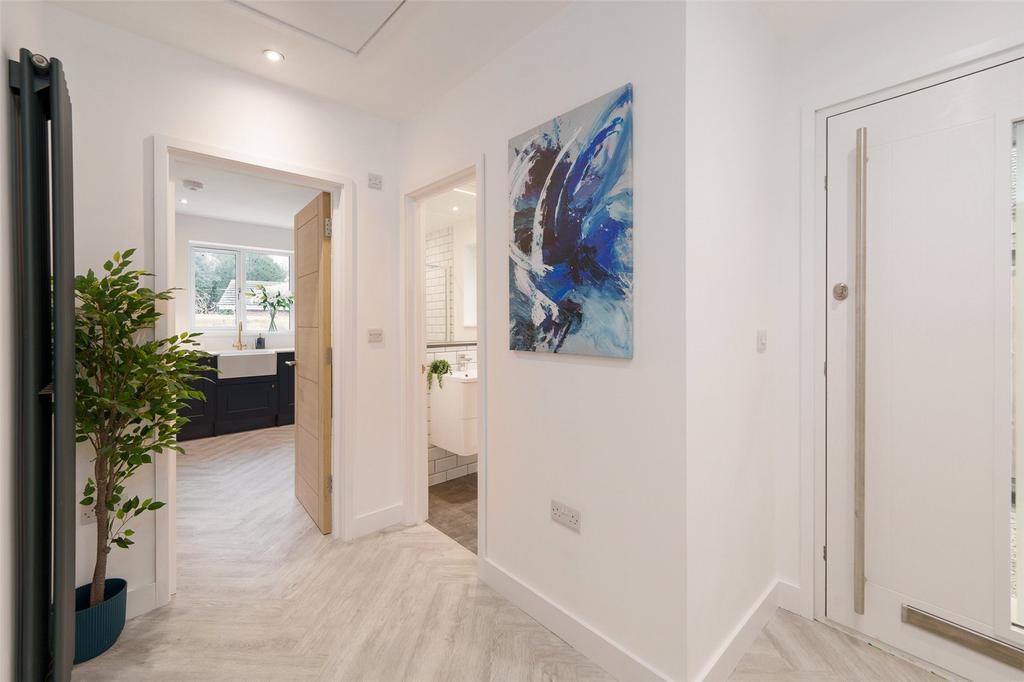 Elm Park, Ferring, Worthing, West Sussex, BN12 2 bed bungalow for sale