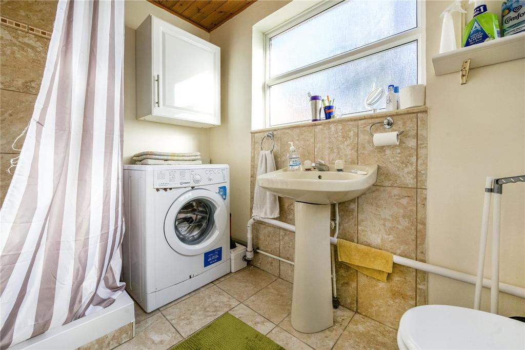 Shower/Utility Room