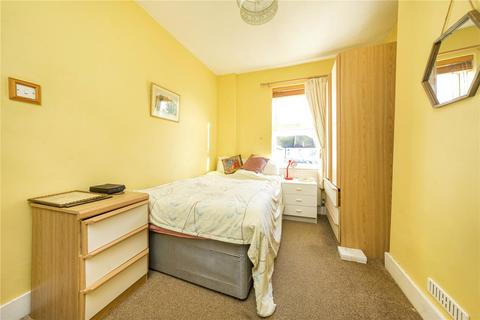 36 George Road, New Malden, KT3 6BU
