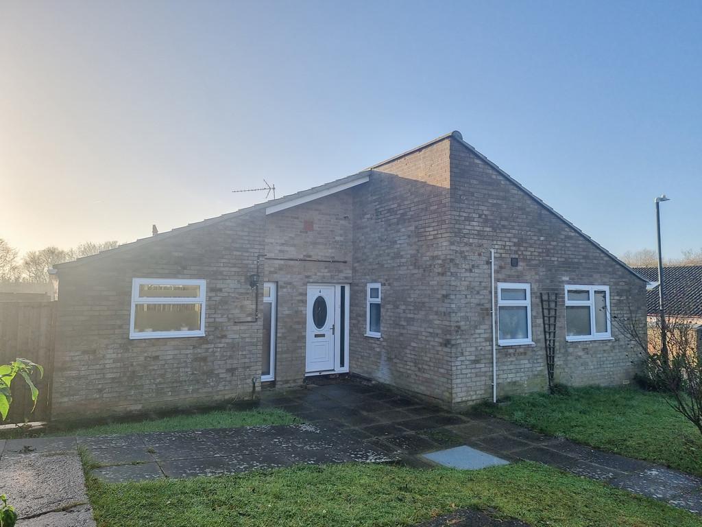 Norton Road, Haverhill 3 bed detached bungalow for sale £315,000