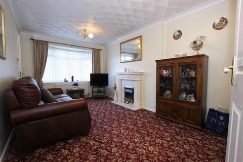 2 bedroom semi-detached bungalow for sale, Wren Close, Woodville