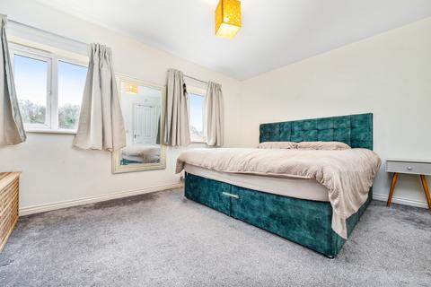 81 Arudur Hen, Radyr, Cardiff, CF15 8FX
