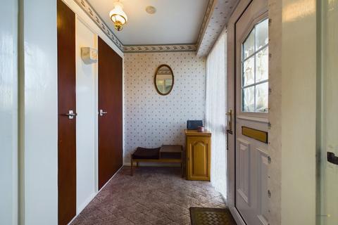 39 Deepmore Close, Alrewas, Burton-on-trent, DE13 7AY