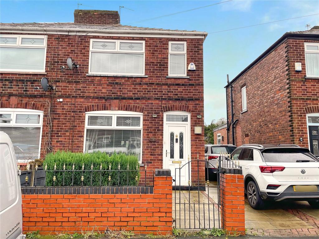 Dunkerley Avenue, Failsworth... 2 bed semidetached house for sale £