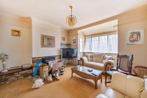 16 Beaumont Road, Purley, CR8 2EG