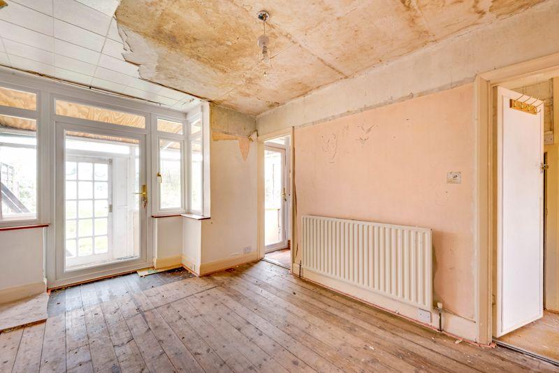 Oakfield Park Road, Dartford 3 bed end of terrace house for sale £325,000