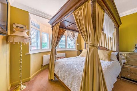 2 bedroom bungalow for sale, Harefield Road, Sidcup