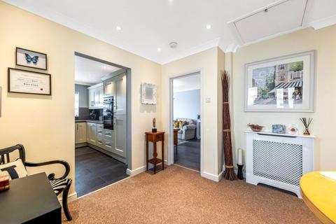 36 Harold Road, Dartford, DA2 7SA