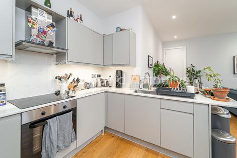2 bedroom apartment to rent, Torriano Avenue, Kentish Town
