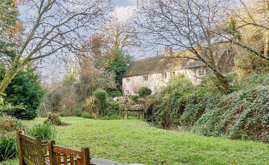 Membury, Axminster, Devon, EX13 3 bed detached house for sale £650,000