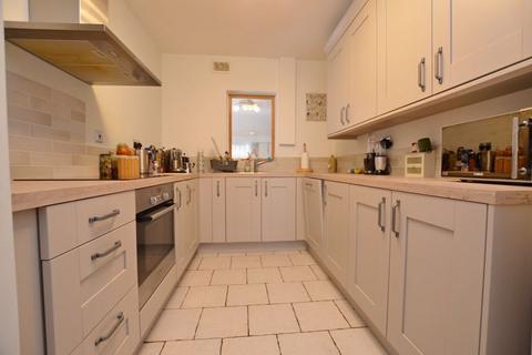 22 Edward Road, Oldbury, B68 0LY
