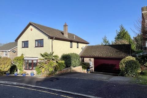 11 Epworth Close, Truro, TR1 1UP