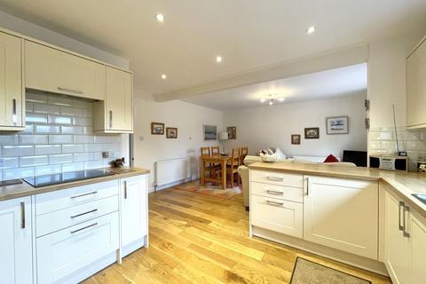 11 Epworth Close, Truro, TR1 1UP