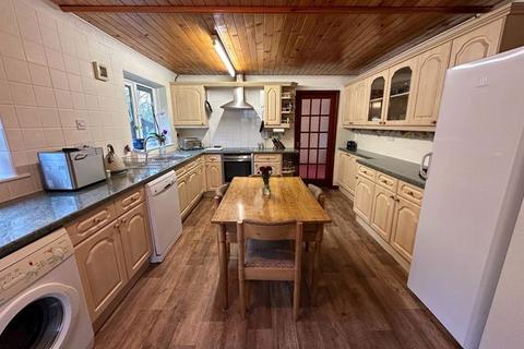11 Penair View, Truro, TR1 1XR