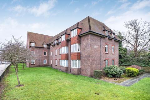 Birnbeck Court, Finchley Road, NW11