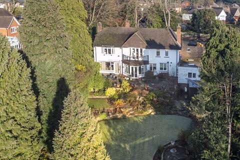 31 Four Oaks Road, Sutton Coldfield, B74 2XT