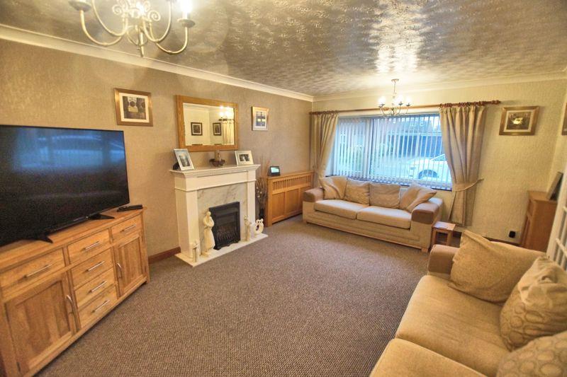 Hampton Grove, Fareham PO15 4 bed detached house for sale £464,995