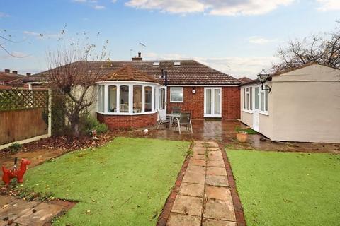 2 bedroom bungalow for sale, Regent Close, Brightlingsea, CO7