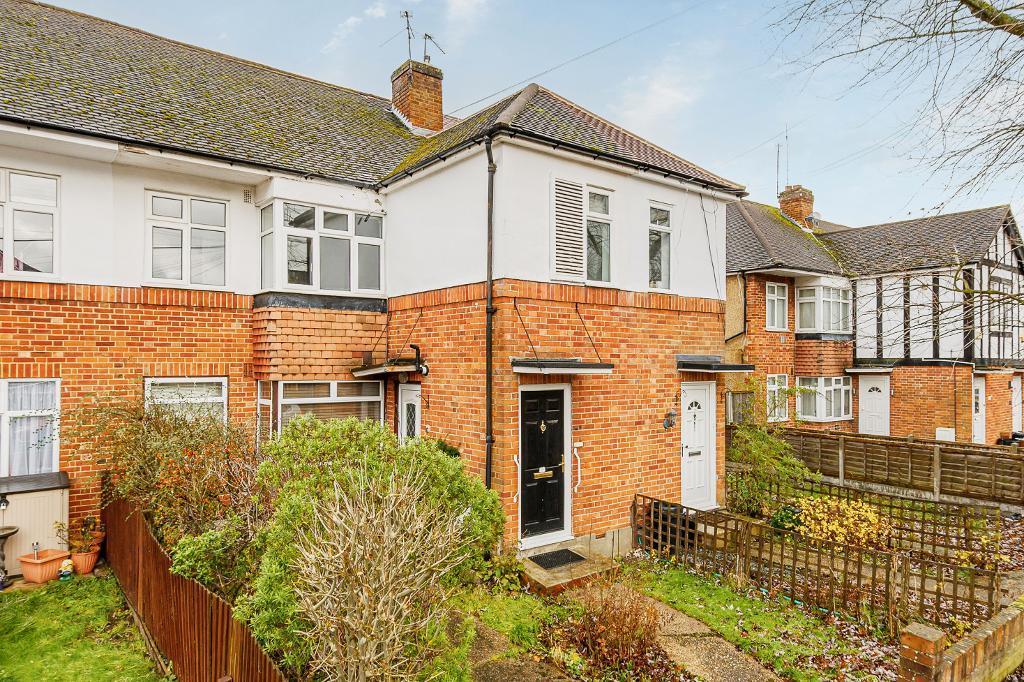 Beechwood Avenue, Ruislip, Middlesex, HA4 6EQ 2 bed to rent