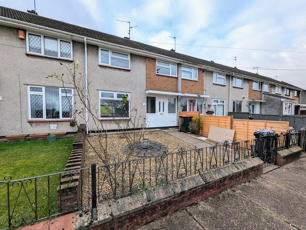 Monnow Way, Bettws, Newport 3 bed terraced house £1,000 pcm (£231 pw)