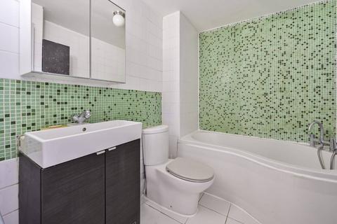 2 bedroom flat for sale, Woodland Grove, Greenwich, London, SE10