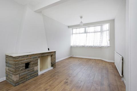 3 bedroom terraced house to rent, Wansford road, Woodford Green IG8