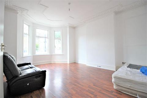 6 bedroom terraced house for sale, Central Park Road, London