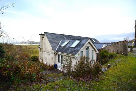 2 bedroom bungalow for sale, 6 Caerffynnon, Talsarnau, Gwynedd LL47 6TA
