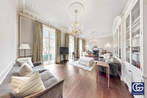 4 bedroom apartment to rent - Buckingham Gate, London, SW1E