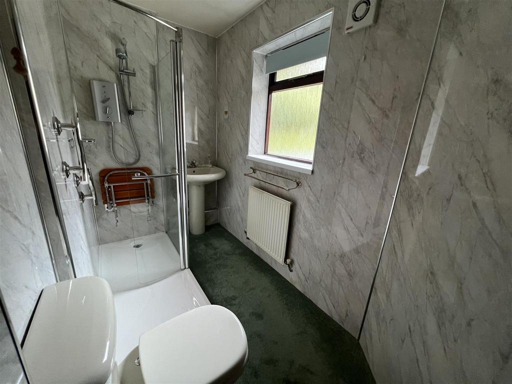 Ensuite Shower Room