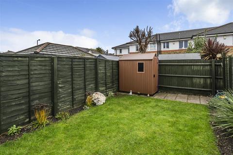 3 Culloden Close, London, SE16 3JH