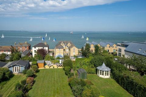 4 bedroom detached house for sale, Cowes, Isle of Wight