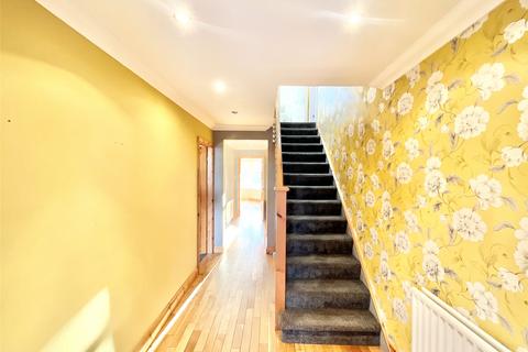 18 Catton Grove, Sunniside, Newcastle Upon Tyne, NE16 5XT