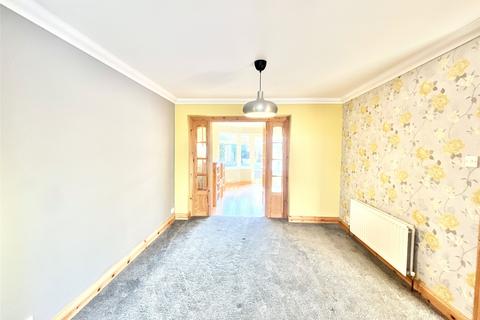 18 Catton Grove, Sunniside, Newcastle Upon Tyne, NE16 5XT