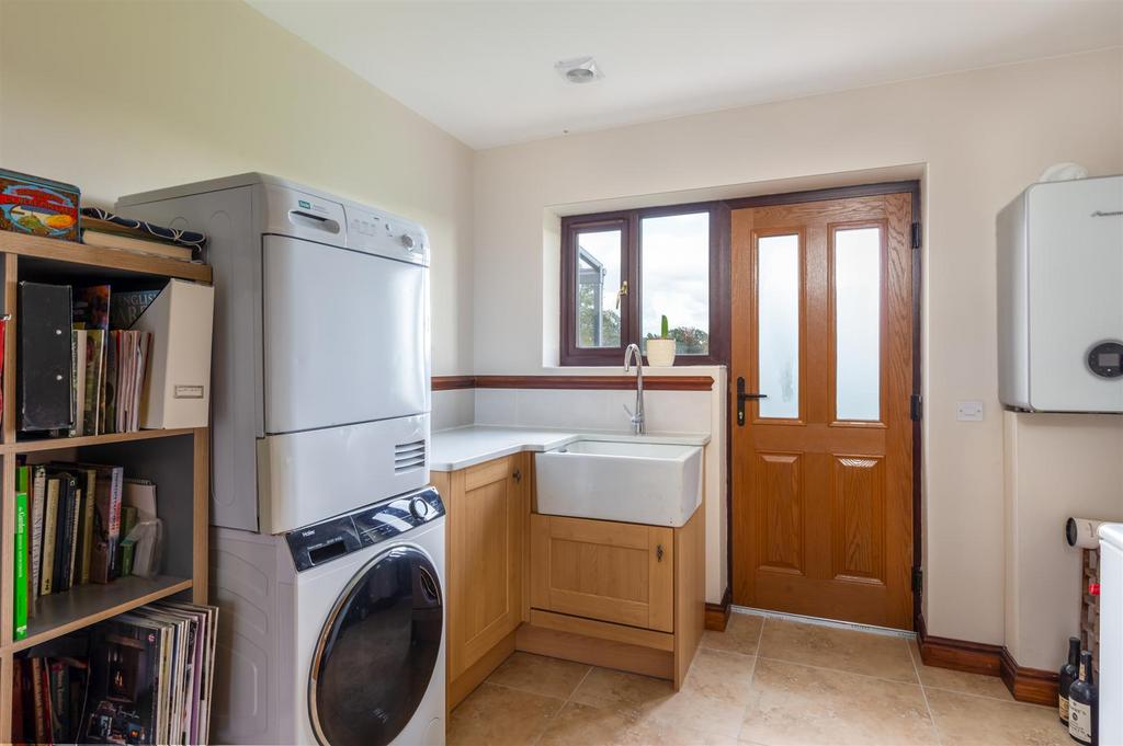 Swallow Cottage - Utility Room