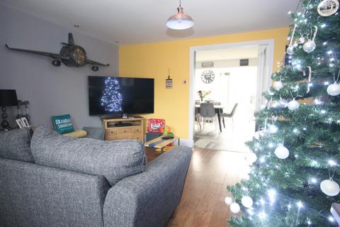 7 Castle View, Tamworth, B77 1AP