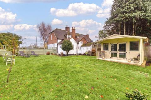 2 bedroom semi-detached house for sale, Church Road, Paddock Wood