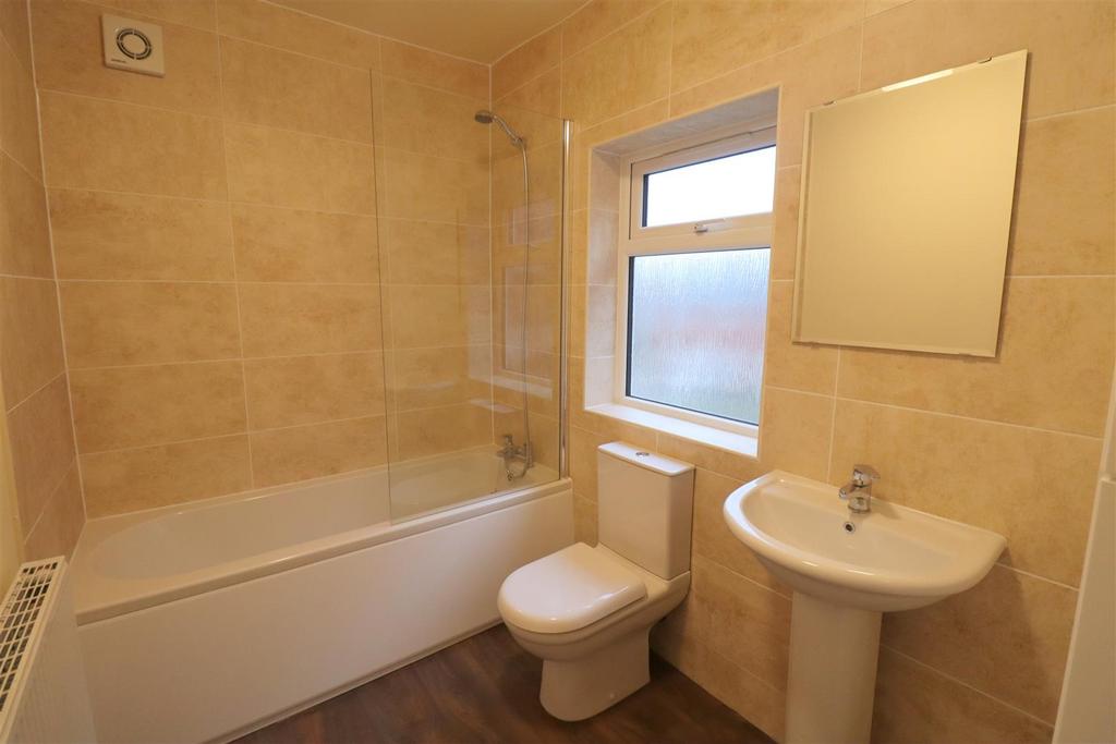 Bathroom.JPG